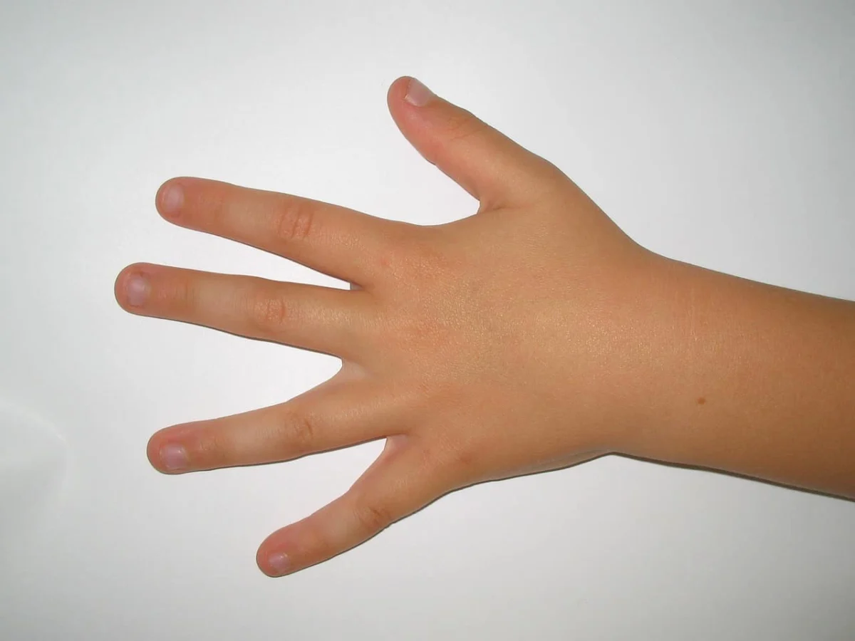 Itchy left hand
